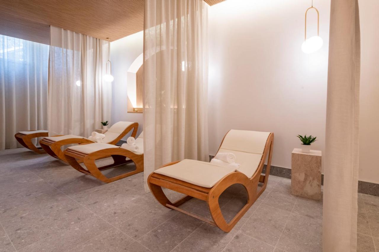 Maison Sofia - Mgallery Exteriér fotografie The spa at the Hotel de la Paix