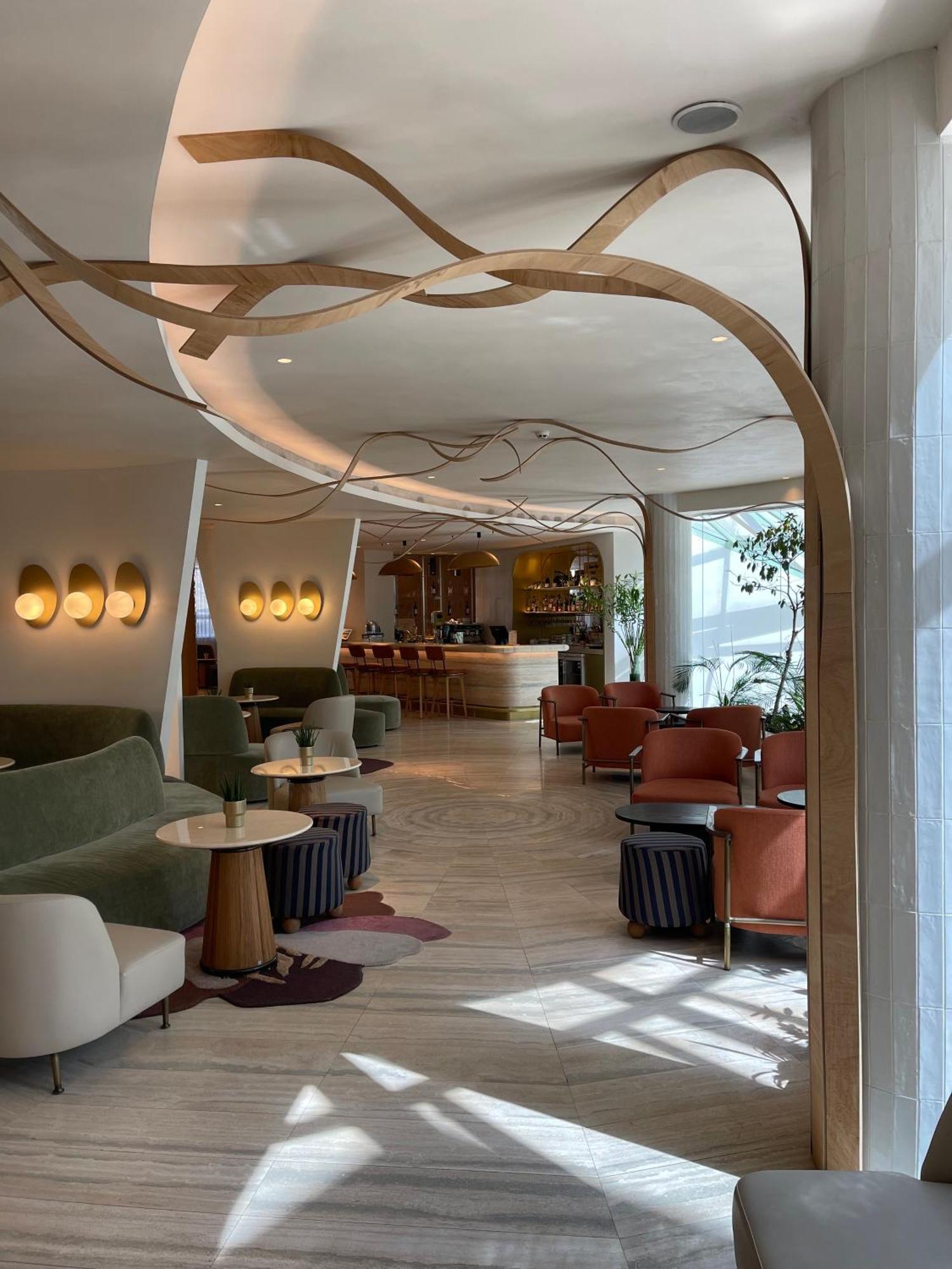 Maison Sofia - Mgallery Exteriér fotografie The lounge at the airport